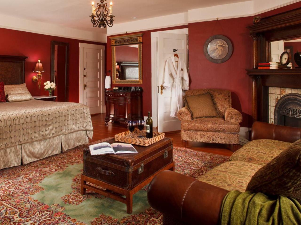 Bed and Breakfast Abbeymoore Manor Виктория Экстерьер фото